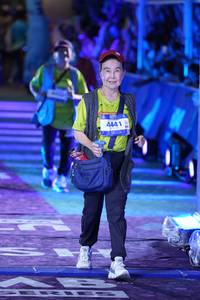 BIB: 205, 4441
                            <button type="button" onclick="openModal(26260936)" class="btn btn-primary btn-sm float-right btn-popup" data-toggle="modal" data-target=".modal-high-quality">
                        <i class="fas fa-shopping-cart"></i> Add to Cart
                    </button>
                                            <button type="button" onclick="isThisMe(26260936, true)" class="btn btn-success btn-sm float-right btn-popup btn-isme hidden" data-toggle="tooltip" data-placement="bottom" title="นี่คือรูปของคุณใช่ไหม คลิกที่นี่เพื่อเอาเข้าอัลบั้ม">
                        <i class="fas fa-plus"></i> Add to album
                    </button>
                    <button type="button" onclick="isThisMe(26260936, false)" class="btn btn-warning btn-sm float-right btn-popup btn-isnotme hidden">
                        <i class="fas fa-ban"></i> Remove from album
                    </button>